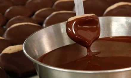CIOCCOLATO – Sardegna regina di cioccolato e cacao: i produttori artigiani al 3° posto in Italia e Nuoro si scopre tra le prime a livello nazionale