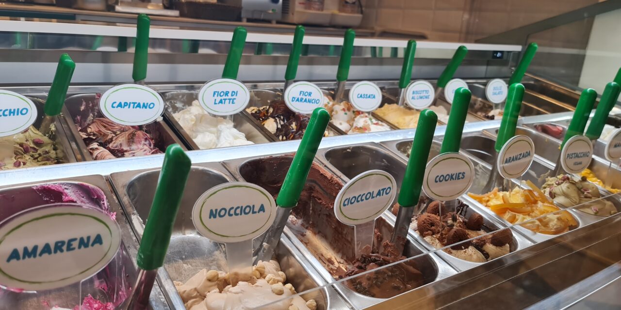 GELATO – Il re dell’estate vale 41milioni di euro di spesa delle famiglie sarde. 167 laboratori di gelateria per far gustare coni, coppette, granite, ghiaccioli e sorbetti. Giacomo Meloni (Presidente Confartigianato Sardegna): “I sardi continuano a scegliere la qualità e la genuinità di un prodotto preparato con ingredienti freschi con qualità artigianale”.