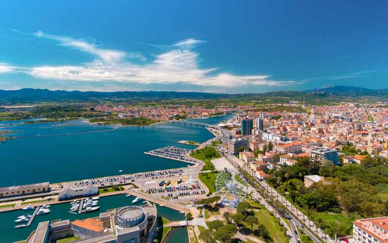 OLBIA-GALLURA – L’incubo di entrare e uscire dalla zona industriale di Olbia.